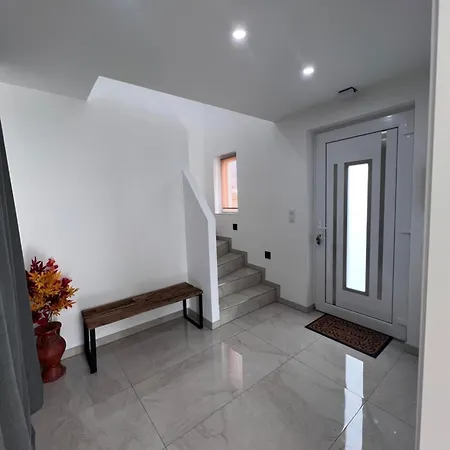 Holiday home Maison Coquette A Colmar Proche Du Vignoble *